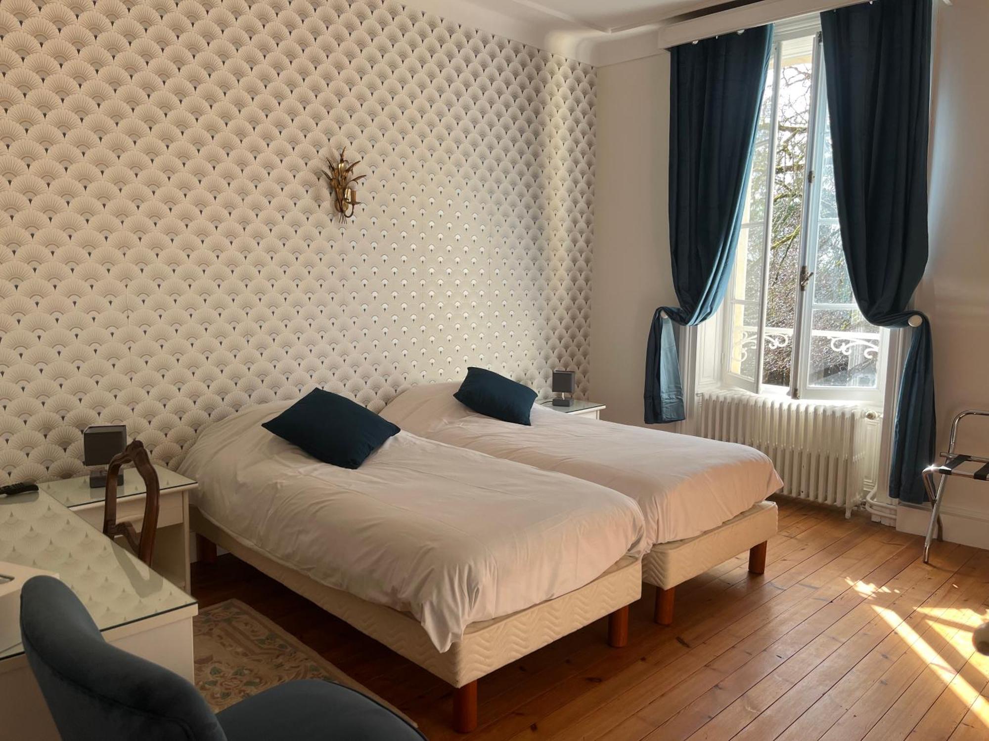 Chateau De Mesnac Екстериор снимка